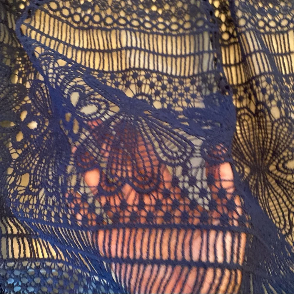 Francesca’s Navy Ivory Macrame Lace Dress size S - Picture 4 of 15